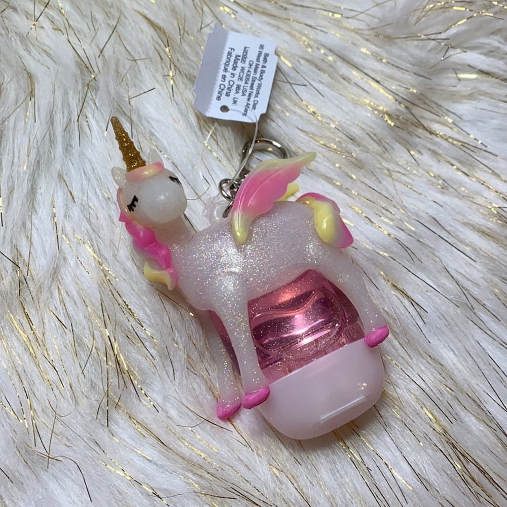 Bath & Body FLYING SPARKELY UNICORN holder